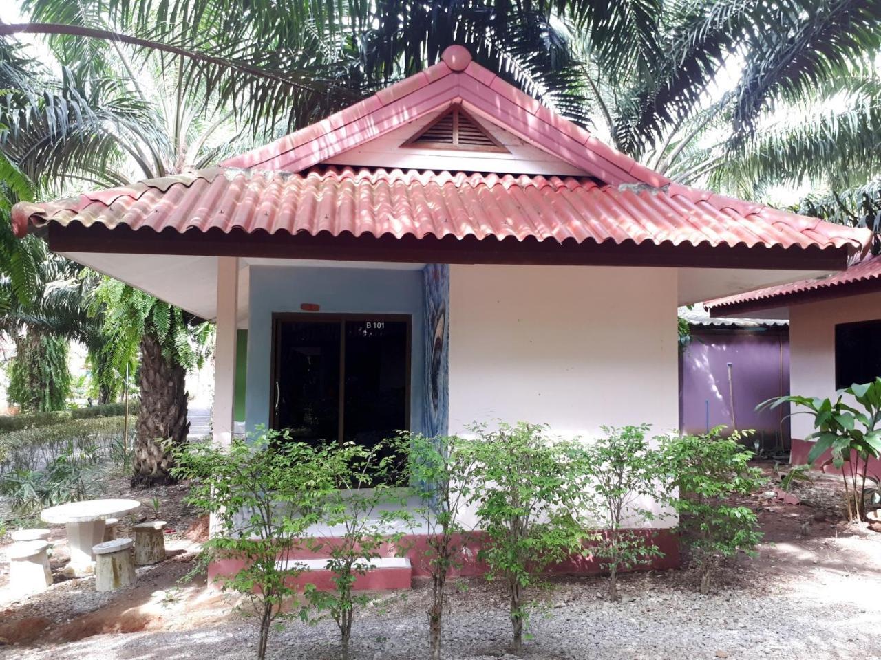 Bantatuk Resort & Restaurant Ban Tha Khun Eksteriør bilde